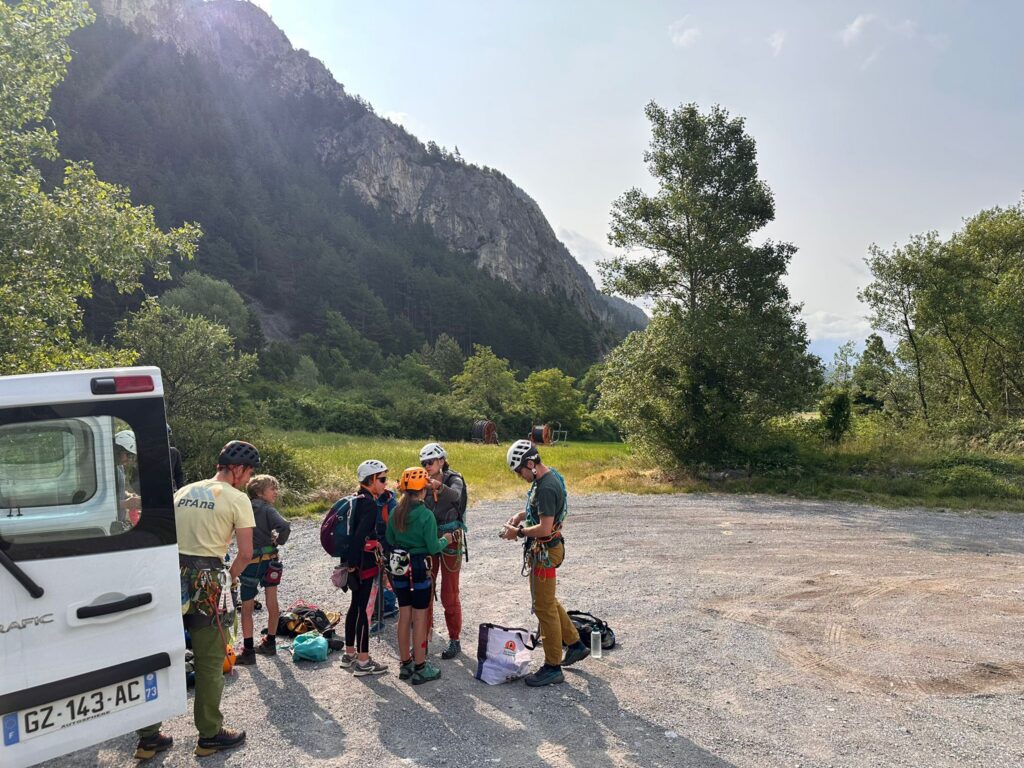 Stage - club escalade bauju - bauges