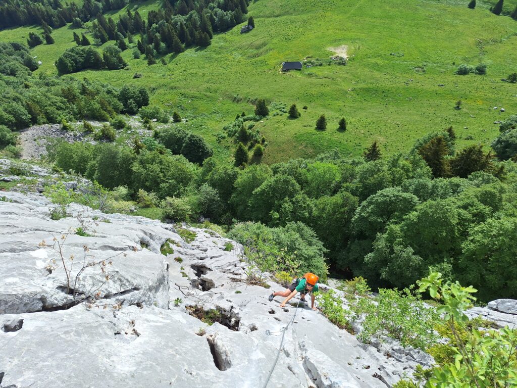 Roc des Boeufs - club escalade bauju - bauges