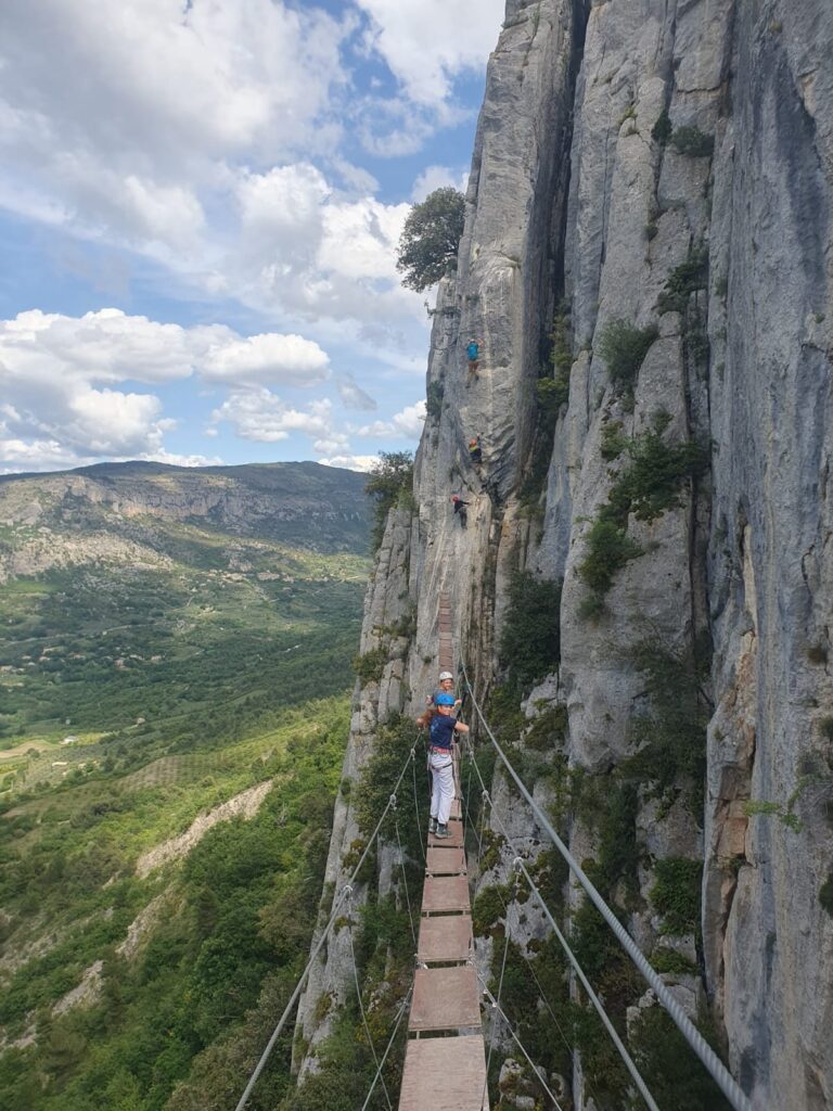 Stage Via Ferrata - club escalade bauju - bauges