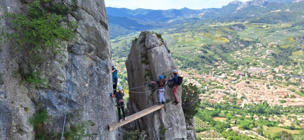 Stage Via Ferrata - club escalade bauju - bauges